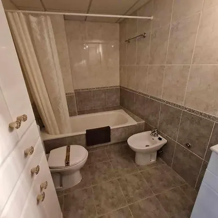V45 Apartamento En 1º Linea De 3